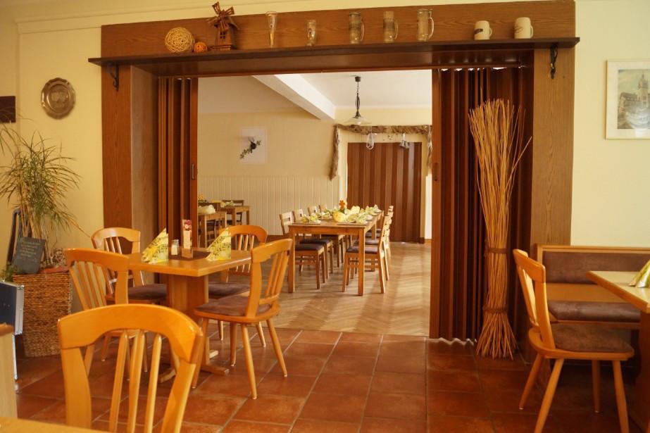 Berggasthof Beckenbergbaude Hotel Eibau Ngoại thất bức ảnh